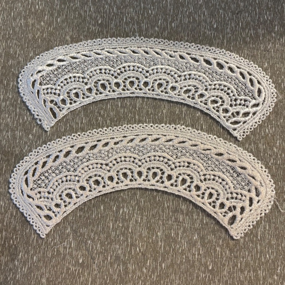 Vintage White Guipure Lace Collar Applique Trim Pair